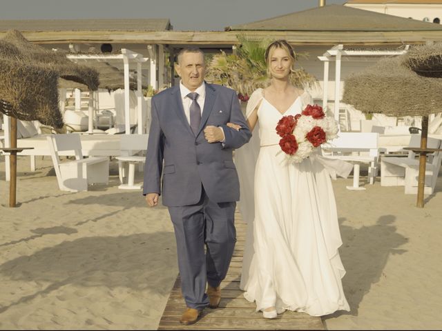 Il matrimonio di Andrea e Elena a Viareggio, Lucca 15