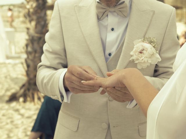 Il matrimonio di Andrea e Elena a Viareggio, Lucca 17