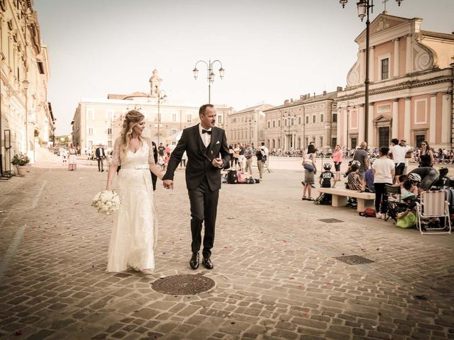 Il matrimonio di Luca e Eleonora a Senigallia, Ancona 35