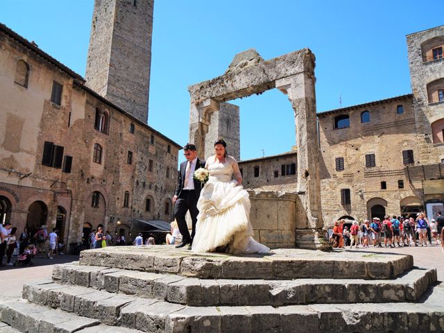 Il matrimonio di Stefano e Rosa a San Gimignano, Siena 3