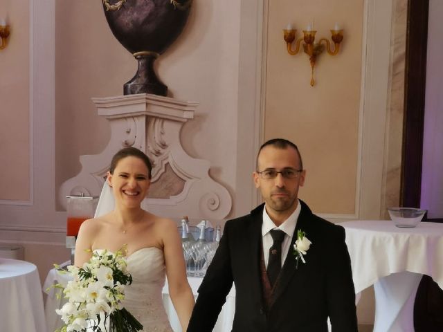 Il matrimonio di Erika e Alessandro a Usmate Velate, Monza e Brianza 1