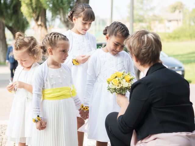 Il matrimonio di Marco e Francesca a Somma Lombardo, Varese 37