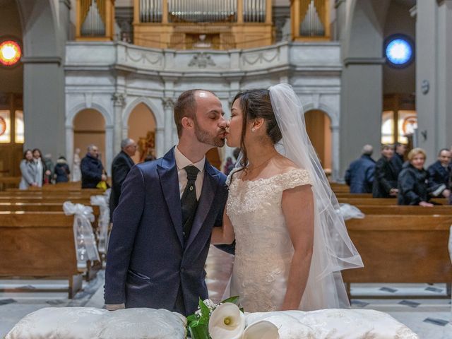 Il matrimonio di Megumi e Daniele a Carrara, Massa Carrara 13