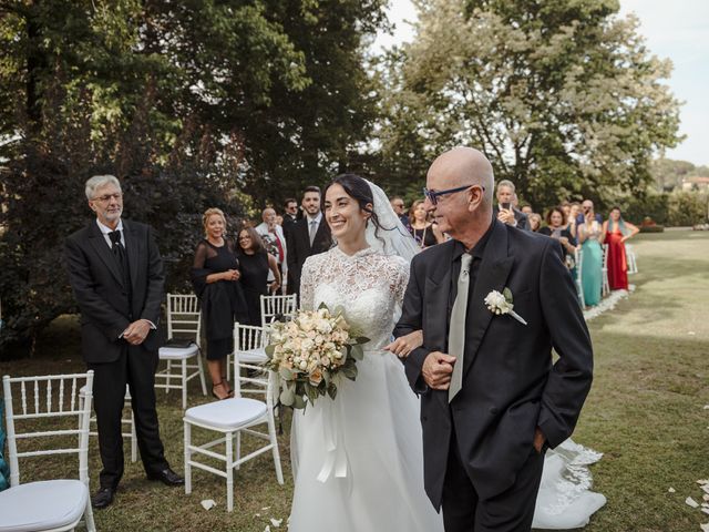 Il matrimonio di Andrea e Greta a Lucca, Lucca 16