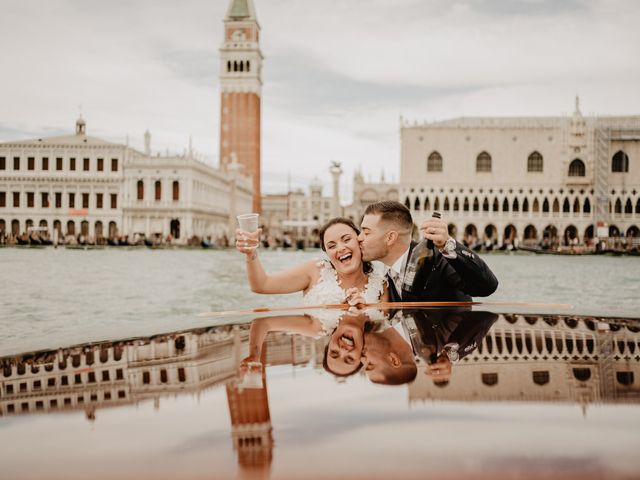 Il matrimonio di Mattia e Nicole a Venezia, Venezia 66
