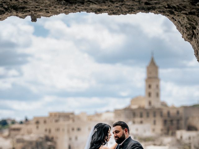 Il matrimonio di Vincenzo e Annarita a Altamura, Bari 38