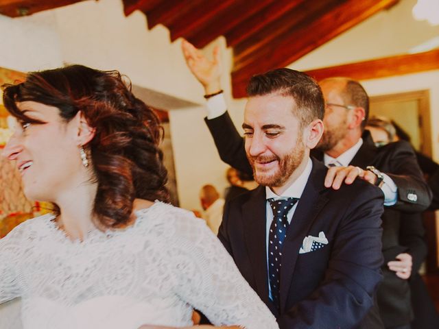 Il matrimonio di Fabio e Rosmari a Venegono Inferiore, Varese 27