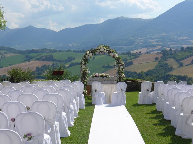 Il matrimonio di Marco e Alice a Camerino, Macerata 23