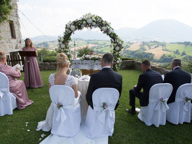 Il matrimonio di Marco e Alice a Camerino, Macerata 26