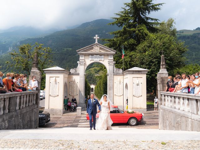 Il matrimonio di Mattia e Ilaria a Ardesio, Bergamo 37