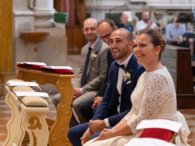 Il matrimonio di Chiara e Giorgio a Lonato del Garda, Brescia 9