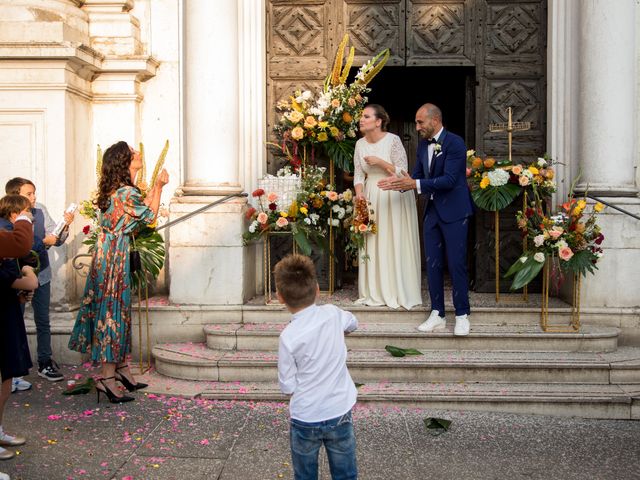 Il matrimonio di Chiara e Giorgio a Lonato del Garda, Brescia 19