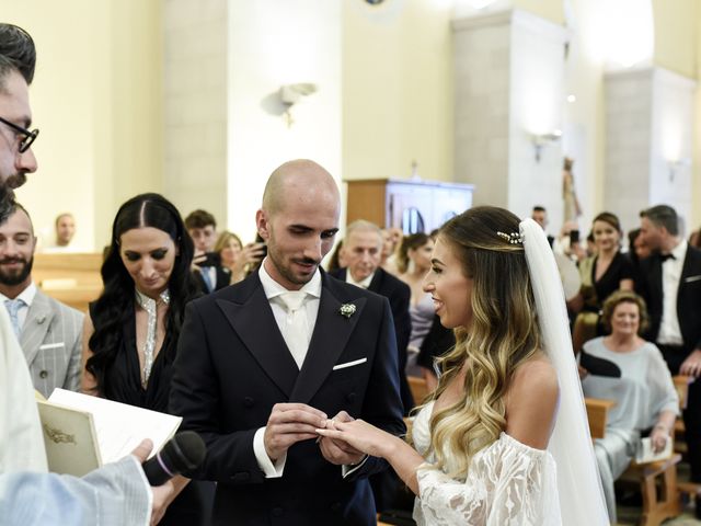 Il matrimonio di Manuel e Francesca a Andria, Bari 37