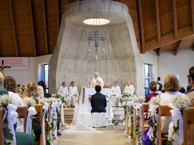 Il matrimonio di Tommaso e Tania a Fano, Pesaro - Urbino 16