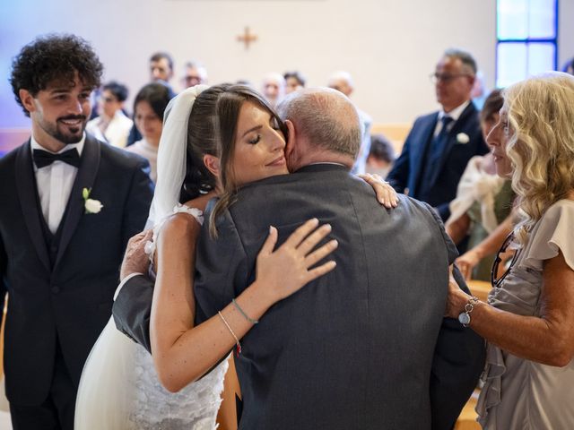 Il matrimonio di Tommaso e Tania a Fano, Pesaro - Urbino 19