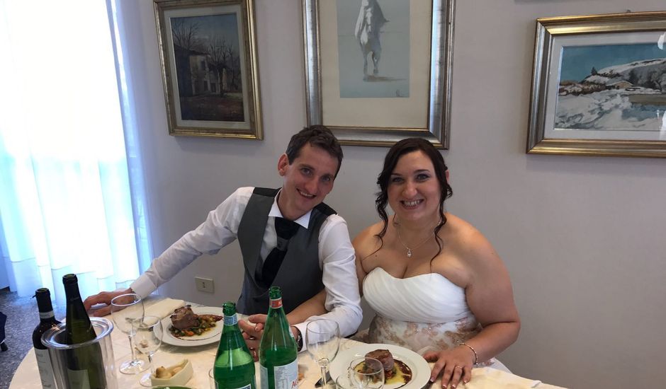 Il matrimonio di Massimo e Marina  a Caronno Pertusella, Varese