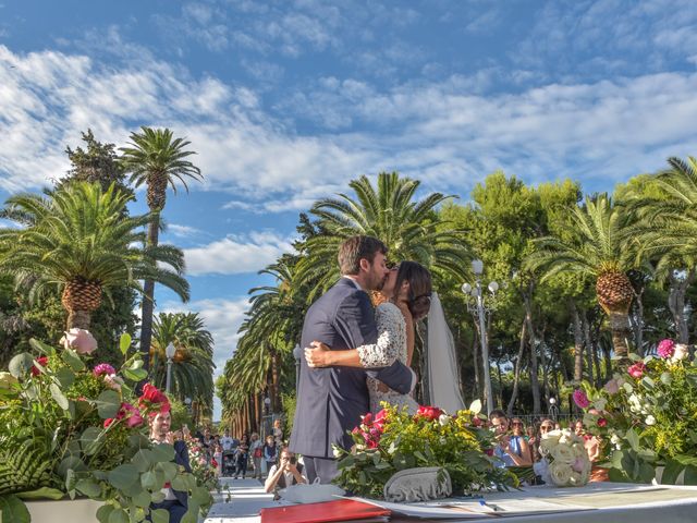 Il matrimonio di CARLA e VINCENZO a San Benedetto del Tronto, Ascoli Piceno 31