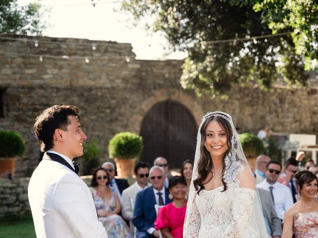 Il matrimonio di Deanna e Sebastian a Torgiano, Perugia 43