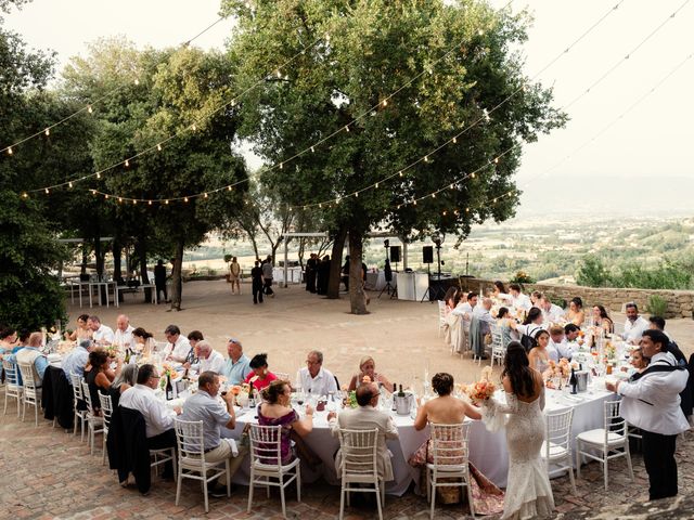 Il matrimonio di Deanna e Sebastian a Torgiano, Perugia 78