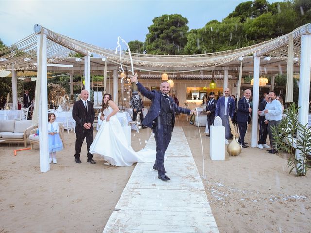 Il matrimonio di Annalaura e Pasquale a Vieste, Foggia 33