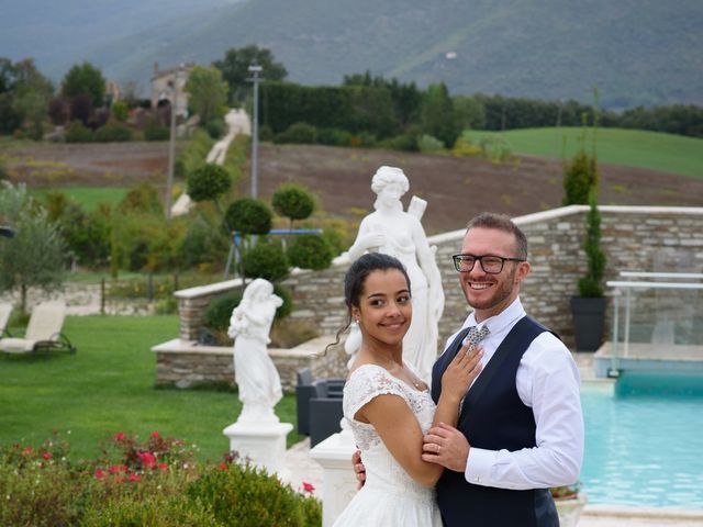 Il matrimonio di Vanessa e Leonardo a Acquasparta, Terni 29