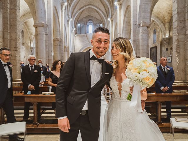 Il matrimonio di Chiara e Lorenzo a Barletta, Bari 21