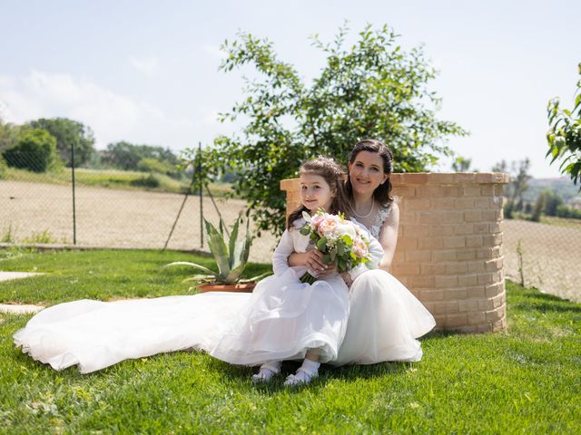 Il matrimonio di Andrea e Eleonora a Civitanova Marche, Macerata 9