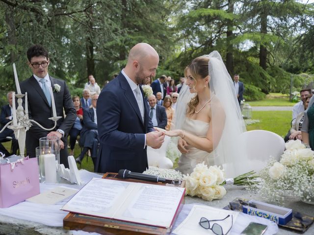 Il matrimonio di Gianluca e Laura a Lentate sul Seveso, Monza e Brianza 21