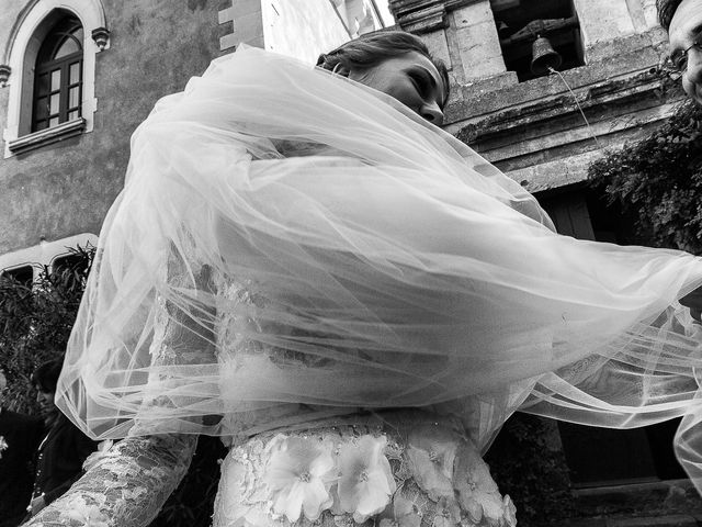 Il matrimonio di Massimiliano e Daniela a Lentini, Siracusa 34