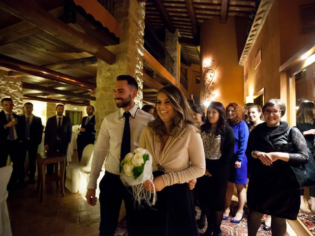 Il matrimonio di Daniele e Lucia a Pieve Torina, Macerata 17
