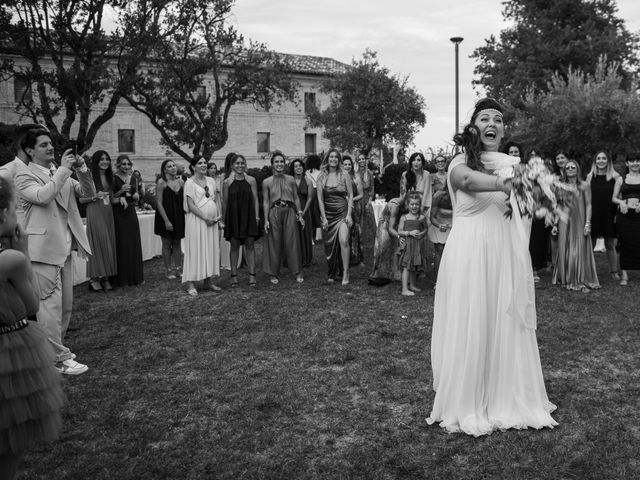 Il matrimonio di Valentino e Eleonora a Porto Sant&apos;Elpidio, Fermo 40