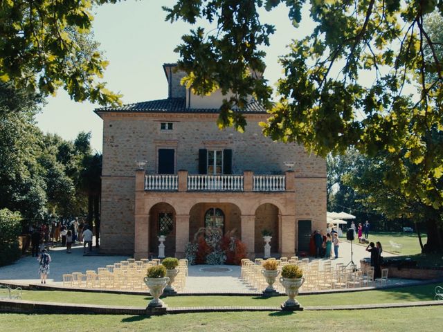 Il matrimonio di Laura e Lloyd a Tolentino, Macerata 12