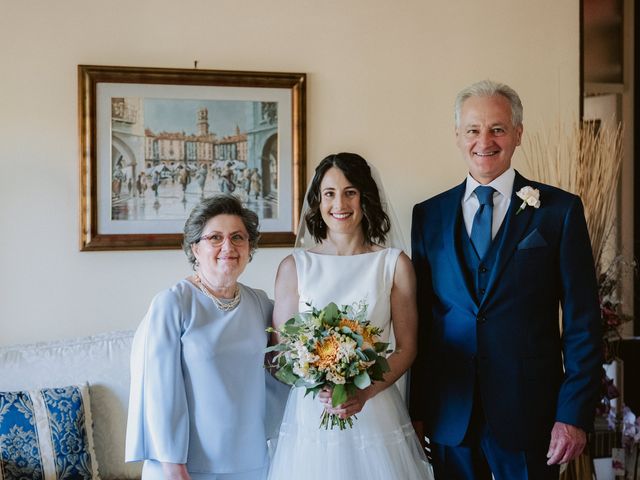 Il matrimonio di Luca e Margherita a Merate, Lecco 41