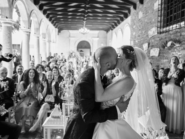 Il matrimonio di Nicholas e Dania a Corbetta, Milano 16