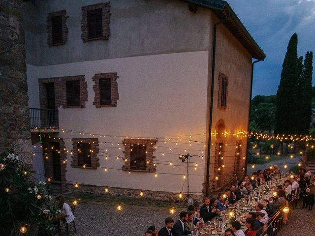 Il matrimonio di Sarah e Stan a Monticiano, Siena 1