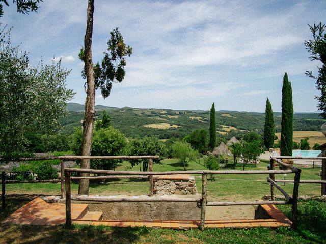 Il matrimonio di Sarah e Stan a Monticiano, Siena 7