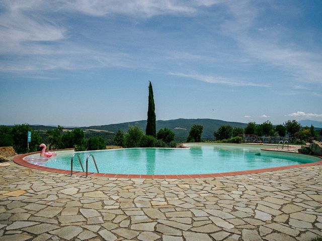 Il matrimonio di Sarah e Stan a Monticiano, Siena 39