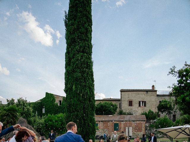 Il matrimonio di Sarah e Stan a Monticiano, Siena 52