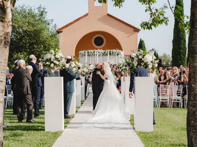 Il matrimonio di Marty e Ale a Roma, Roma 16