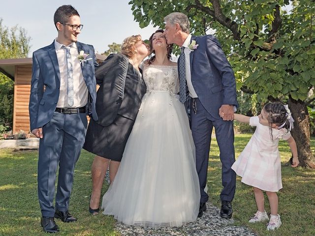 Il matrimonio di Giovanni e Emanuela a Sale Marasino, Brescia 2