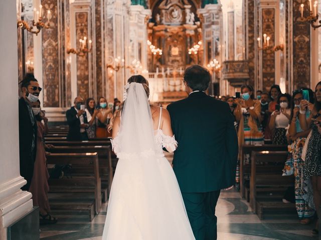 Il matrimonio di Christian e Beatrice a Monopoli, Bari 12