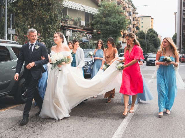 Il matrimonio di Dario e Marta a Certosa di Pavia, Pavia 24