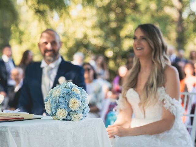 Il matrimonio di Gianluca e Sara a San Giorgio Bigarello, Mantova 16