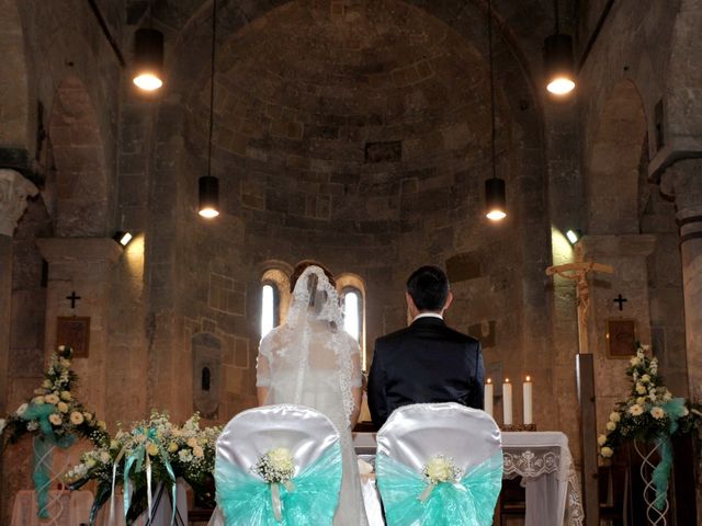 Il matrimonio di Christian e Cristina a Cabras, Oristano 6