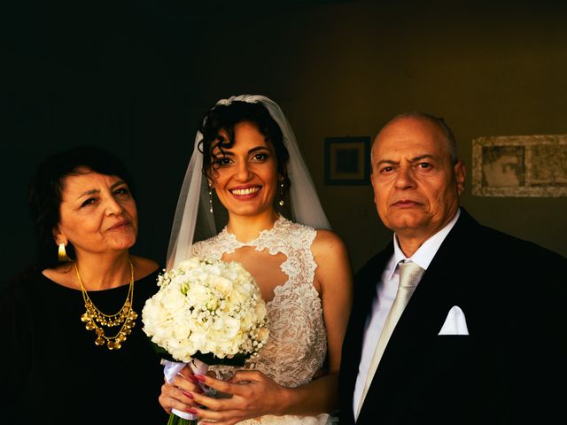 Il matrimonio di Andrea e Donatella a Portici, Napoli 21