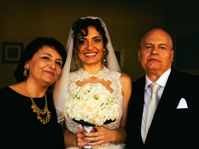 Il matrimonio di Andrea e Donatella a Portici, Napoli 22