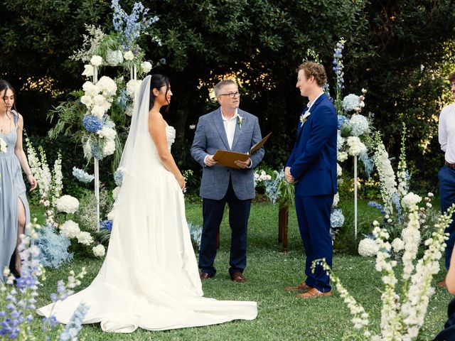 Il matrimonio di John e Lauren a Cisternino, Brindisi 36