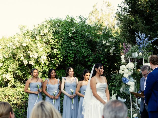 Il matrimonio di John e Lauren a Cisternino, Brindisi 37