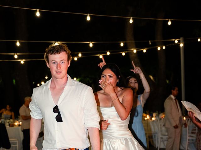 Il matrimonio di John e Lauren a Cisternino, Brindisi 72