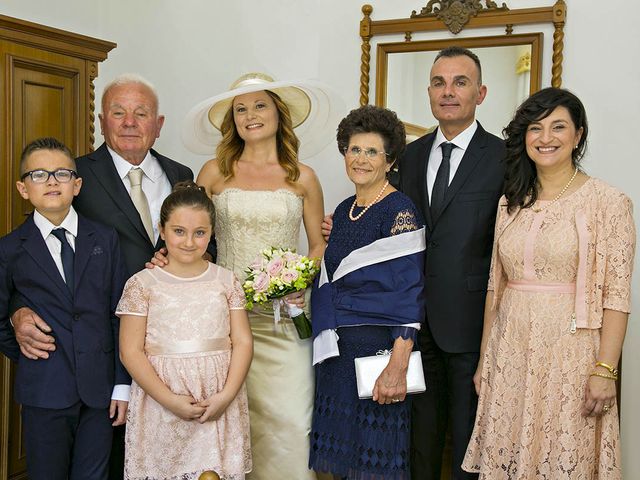 Il matrimonio di Gianfranco e Romina a Cupra Marittima, Ascoli Piceno 21